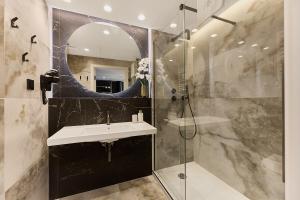 Golden Hour Apartments- Loft H 214