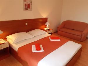 APARTMAN 3 KRISTINKA Gujinović