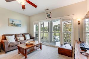 about 6 Mi to Ocean with Pool and Golf Myrtle Beach Condo