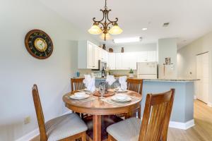 about 6 Mi to Ocean with Pool and Golf Myrtle Beach Condo