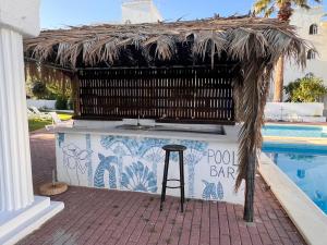 Green Apartment in Tavira Garden