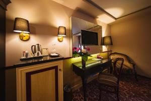 Domeniile Martinutzi - Hotel Cardinal