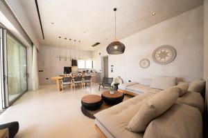 Lithos Art Villas - Utopia