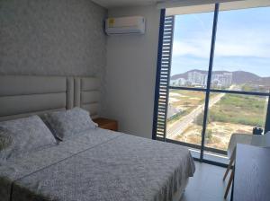 Piscina y mar en Santa Marta Pozos Colorados