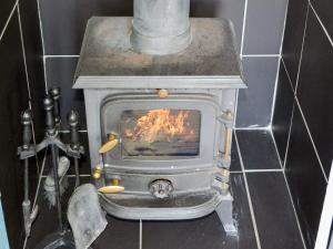 The Shepherds Hut - Uk46633