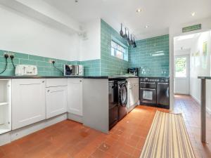 Rosie Lee By The Sea