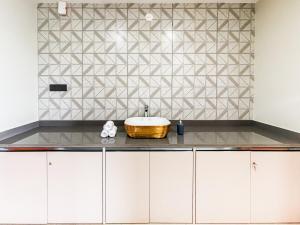 5 Star Luxe 2BHK River View Apartment Porvorim