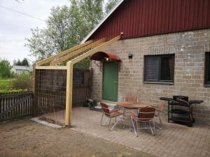 Kaikulan tila, uusi saunallinen huoneisto vanhassa navetassa