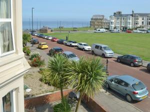 Percy Park Apartment