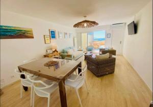 T3 bohème vue imprenable sur la Crique - Wifi - Vue mer et plage