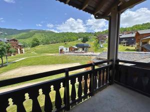 2 pièces pour 4 pers. face télécabine St Martin de Belleville, animaux admis - FR-1-452-114