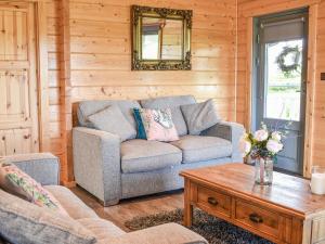 Pine Lodge - Uk30007