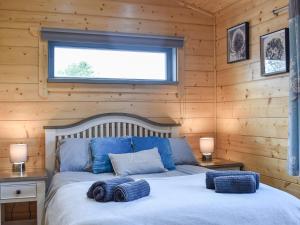 Pine Lodge - Uk30007