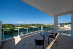 Ocean View, Style, Freedom