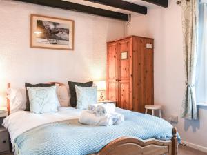 Sea Dog Cottage - Uk42479