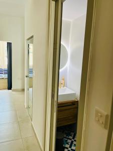 Sea View Duplex - Sliema Centre