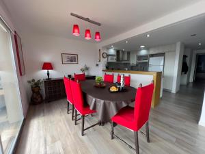 Departamento de Categoría a 50mt de Playa La Perla