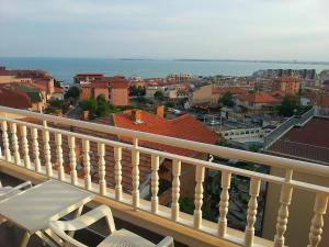 Guest House Rona - Free Parking and Sea View