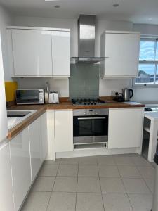 Modern 1 bed Blackheath Apartment