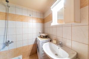 Rosso City Centre Apartment