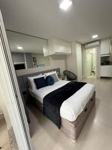 Studio de luxo com ótima localização