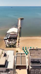 Klebrido Hotel and Restaurant