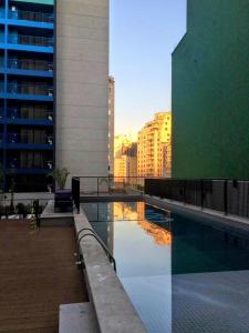 Ed Brasil apto Resort com garagem, AC no 17 andar