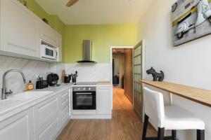 Elegant et lumineux 3 pieces Avenue Jean Medecin