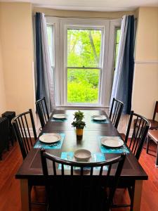 Nintendo, Filtered H2O, Cafe, Central, Self-Check