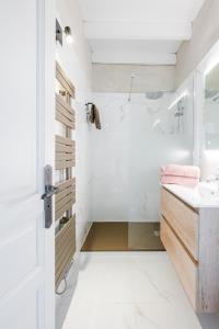 B&B / Chambres d'hotes La Pastorale : Chambre Triple