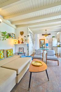 CASARA CUATRO - Charming warm loft close to the beach