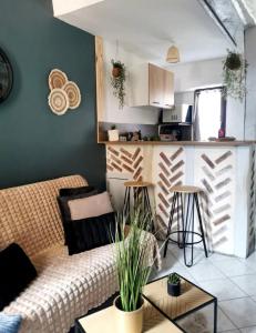 Appartements O p'tit 44 Apt + terrasse dans le vieux Honfleur : photos des chambres