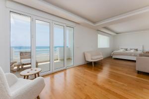 Ocean Front Villa with Private Pool