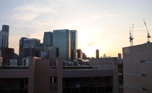 London Thames Canary Wharf Flat Sleeps 8 near O2 London City Airport