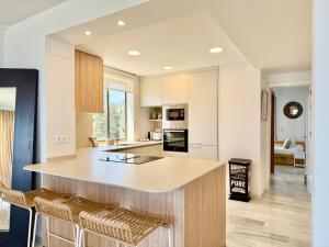 El Faro, Center Marbella Beachfront - EaW Homes