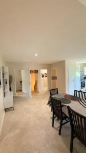 Appartements Havre de paix - Campagne Gasconne - T3 neuf - 120m2 : photos des chambres