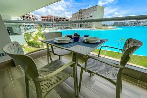 1 Alcoba Hermosa vista a la laguna + bote inflable