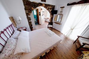 Castria Tinos Greece