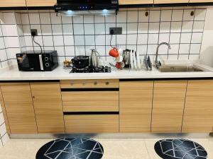 Modern Studio at the Loftel by Nyvin Homes