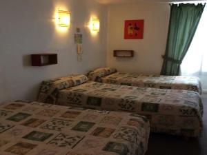 Hotels Hotel La Fontaine : photos des chambres