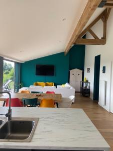 Appartements Appartement 7 personnes, splendide vue : photos des chambres