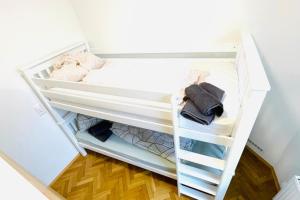 Room in Top 2 Vila Rebuli For 4 people