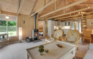 Stunning Home In Oksbøl With Wifi