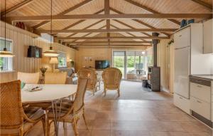 Stunning Home In Oksbøl With Wifi
