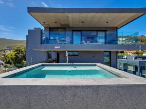 Luxury Penthouse with Ocean View AC and Inverter