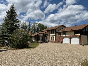 Tudor House Bed and Breakfast