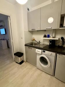 Appartements La Terrasse de Monaco Swimming pool : photos des chambres
