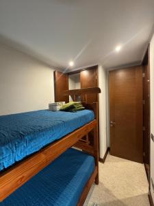 Apartamento Frente al Lago - Parque Pinares