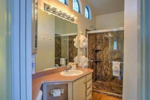 Getaways at Sedona Pines Resort