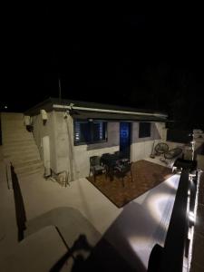 Waves & Peaks Apartment